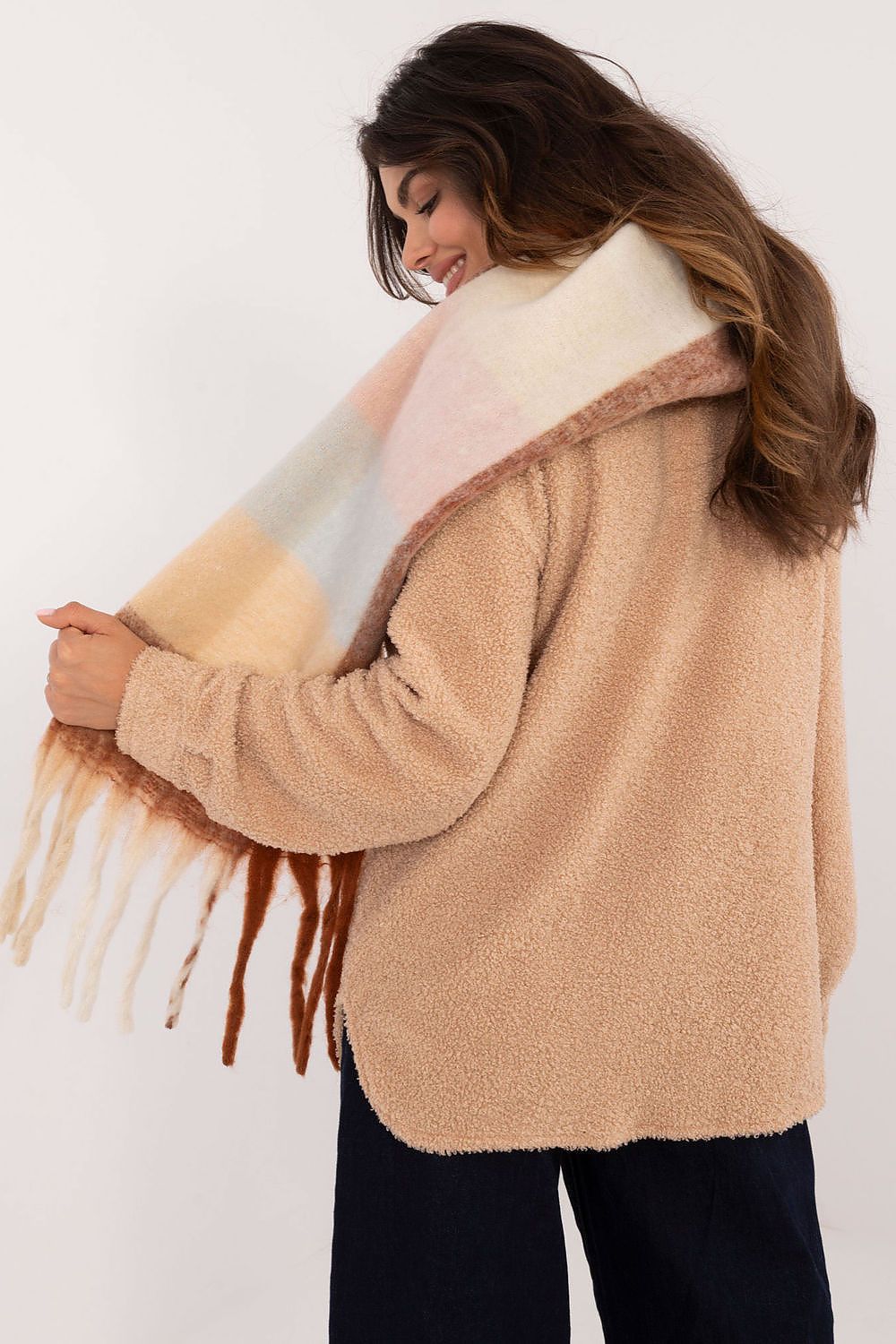  Scialle model 203187 AT 